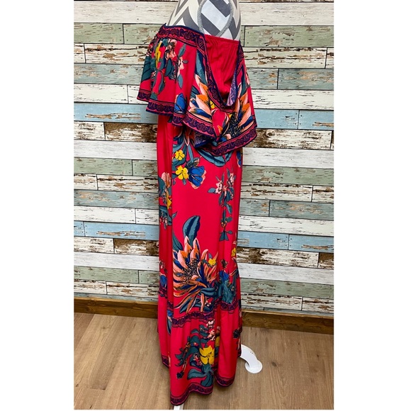 Flying Tomato Women's Maxi Dress Size S Red Multi Floral Off-The-Shoulder Ruffle - Picture 3 of 5
